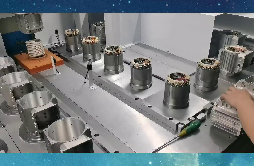 電機殼熱套熱配合成套設備全自動化操作，從而保證過盈